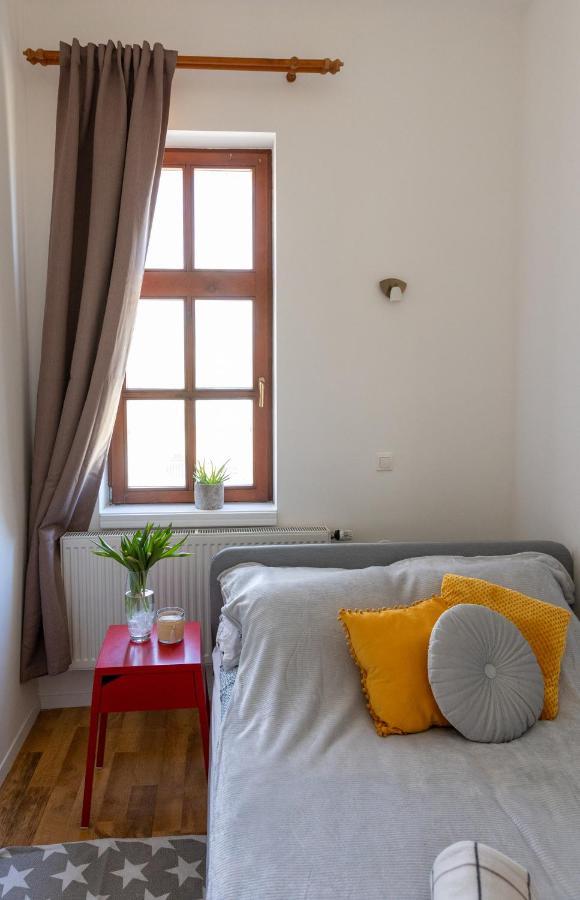 Republic Apartman Apartment Baja Ngoại thất bức ảnh